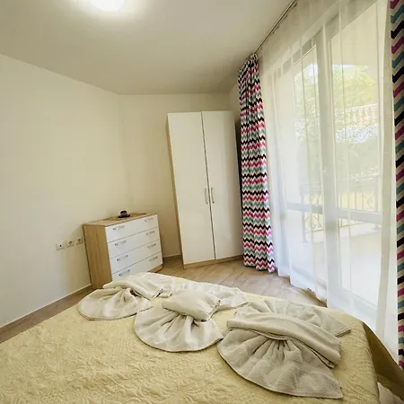Horizon 4 'б' Apartment *